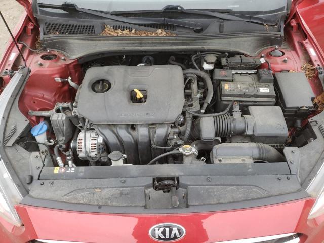 3KPF24ADXKE048905 - 2019 KIA FORTE FE RED photo 11