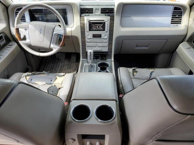 5LMFU28538LJ05418 - 2008 LINCOLN NAVIGATOR 黑色 照片 8