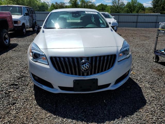2G4GM5EX1H9116035 - 2017 BUICK REGAL WHITE photo 5