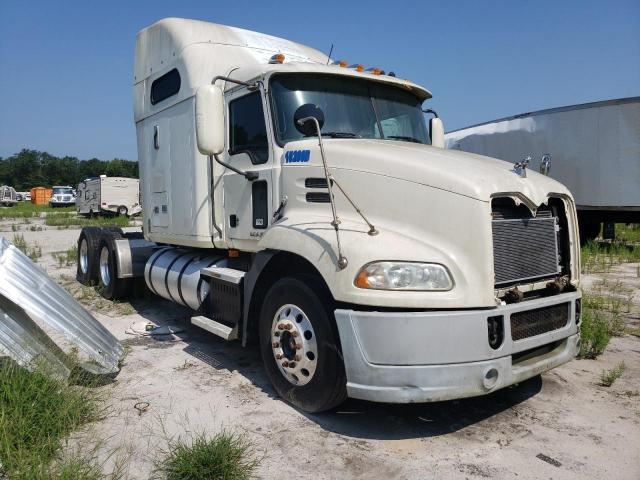 1M1AW09Y9AN011384 - 2010 MACK 600 CXU600 BROWN photo 1