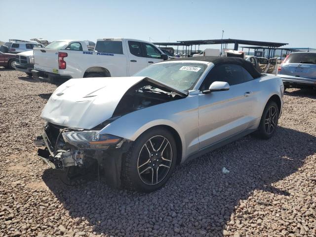 1FATP8UHXJ5110166 - 2018 FORD MUSTANG SILVER photo 1