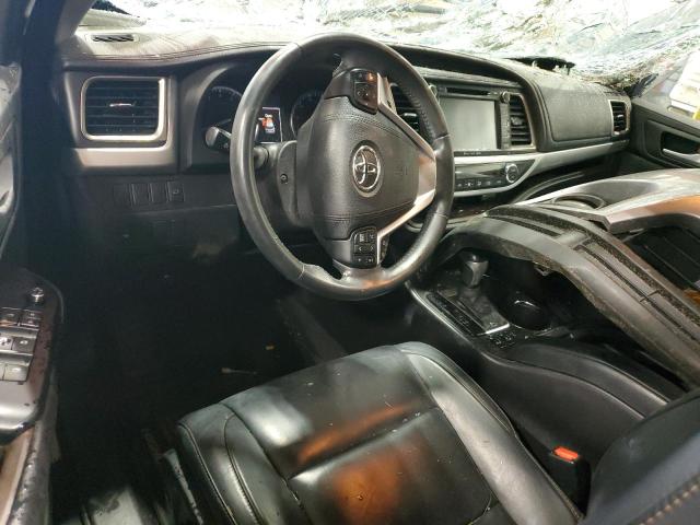 5TDJKRFH5GS321314 - 2016 TOYOTA HIGHLANDER XLE 银色 照片 8