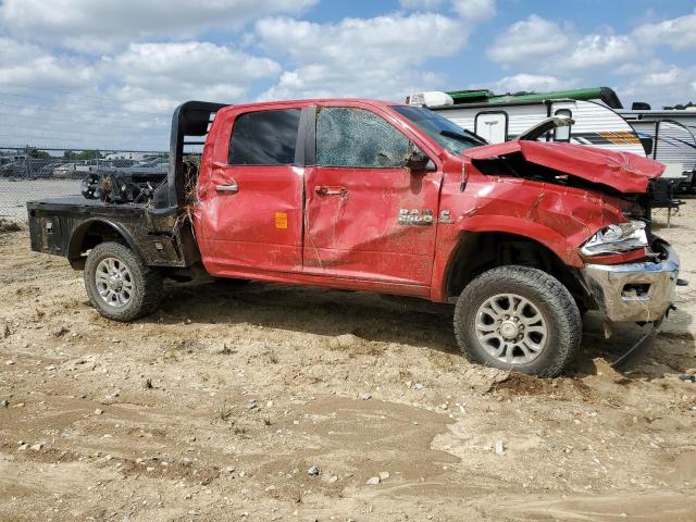 3C6UR5FL7HG569710 - 2017 RAM 2500 LARAMIE RED photo 4