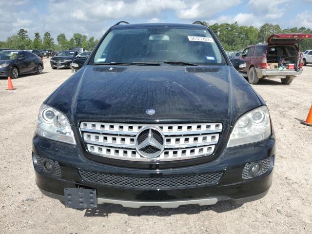 4JGBB22E98A408716 - 2008 MERCEDES-BENZ ML 320 CDI BLACK photo 5