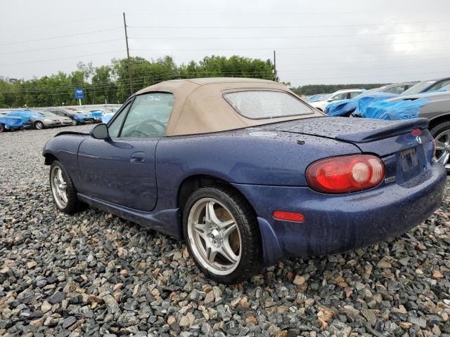 JM1NB353830301415 - 2003 MAZDA MX-5 MIATA BASE BLUE photo 2