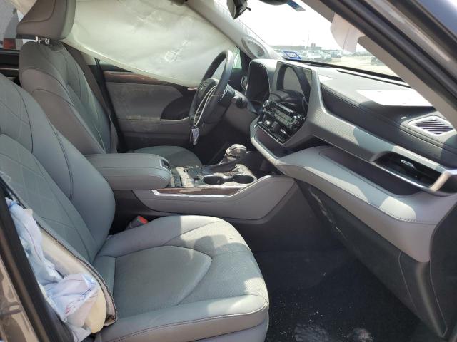 5TDFZRAH2MS053732 - 2021 TOYOTA HIGHLANDER PLATINUM GRAY photo 7