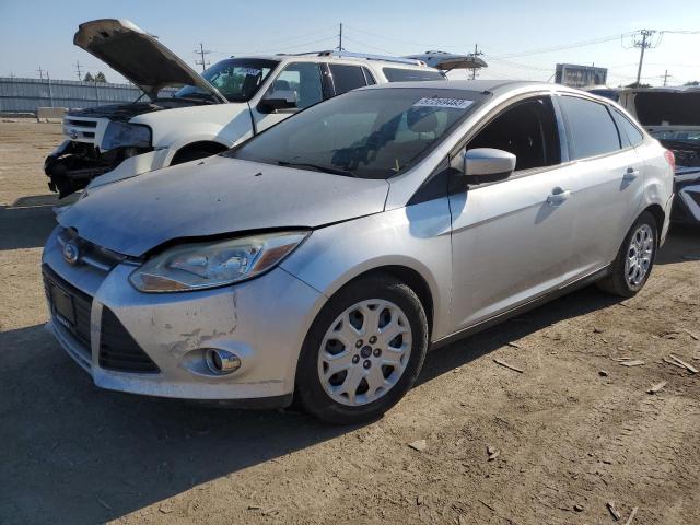 1FAHP3F23CL248213 - 2012 FORD FOCUS SE SILVER photo 1