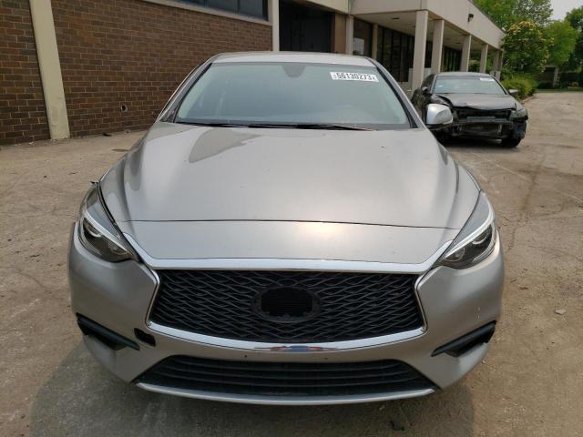 SJKCH5CP4HA032478 - 2017 INFINITI QX30 BASE SILVER photo 5