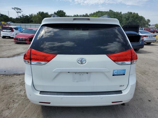 5TDYK3DC2BS032628 - 2011 TOYOTA SIENNA XLE WHITE photo 6