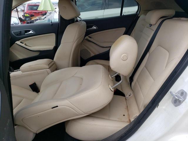 WDCTG4EB4HJ333618 - 2017 MERCEDES-BENZ GLA 250 WHITE photo 10
