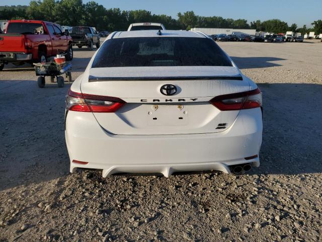 4T1G11BK5PU087022 - 2023 TOYOTA CAMRY SE NIGHT SHADE WHITE photo 6