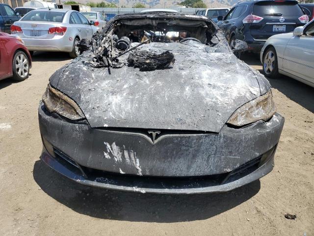 5YJSA1E26HF190843 - 2017 TESLA MODEL S დამწვარი ფოტო 5