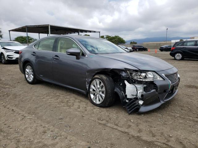 JTHBW1GG8D2023163 - 2013 LEXUS ES 300H GRAY photo 4