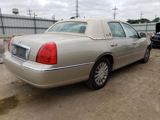 1LNHM81W84Y664669 - 2004 LINCOLN TOWN CAR EXECUTIVE BEIGE photo 3