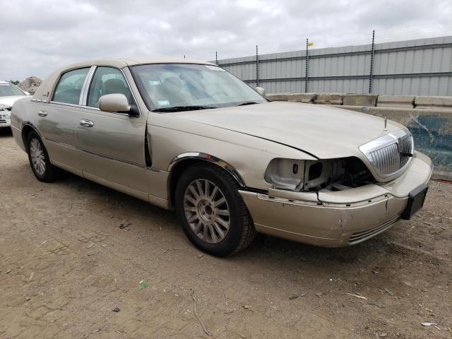 1LNHM81W84Y664669 - 2004 LINCOLN TOWN CAR EXECUTIVE BEIGE photo 4