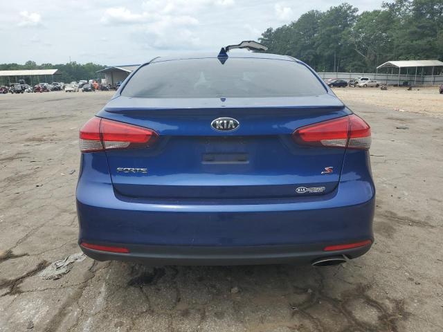 3KPFL4A70HE135812 - 2017 KIA FORTE LX BLUE photo 6