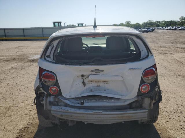 1G1JA6SH1D4196903 - 2013 CHEVROLET SONIC LS 白色 照片 6