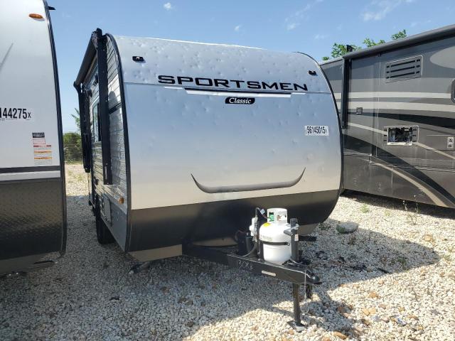 2025 SPORTSMEN TRAVEL TRL, null