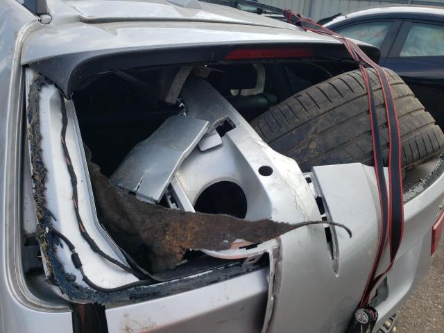 5UXZW0C5XBL369560 - 2011 BMW X5 XDRIVE35D SILVER photo 13