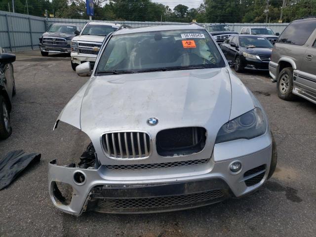 5UXZW0C5XBL369560 - 2011 BMW X5 XDRIVE35D SILVER photo 5