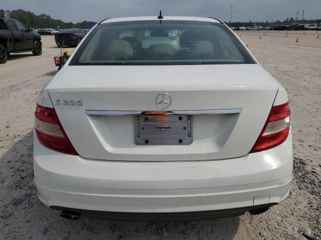 WDDGF5EB0BF647945 - 2011 MERCEDES-BENZ C 300 WHITE photo 6