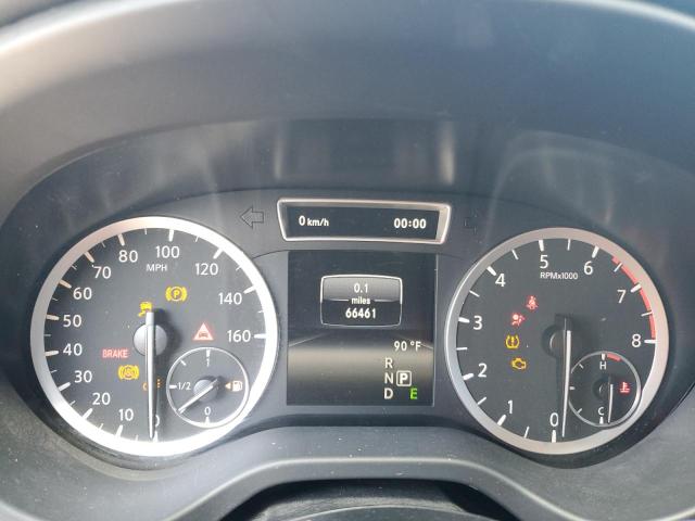 SJKCH5CP6HA022776 - 2017 INFINITI QX30 BASE SILVER photo 9