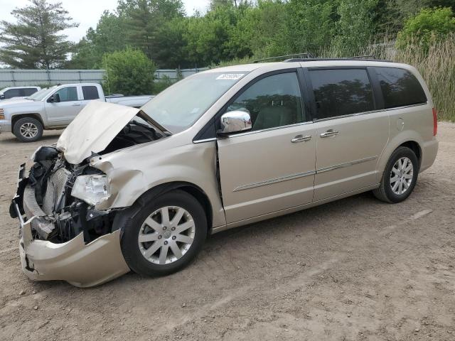 2C4RC1CG3CR326883 - 2012 CHRYSLER TOWN & COU TOURING L TAN photo 1