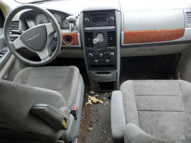 2A8HR54P38R817356 - 2008 CHRYSLER TOWN & COU TOURING SILVER photo 8