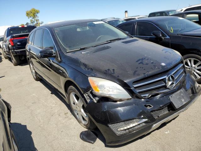 4JGCB5HE6CA146966 - 2012 MERCEDES-BENZ R 350 4MATIC BLACK photo 4