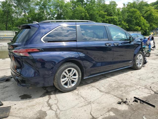 5TDDSKFC3MS031089 - 2021 TOYOTA SIENNA XSE BLUE photo 3