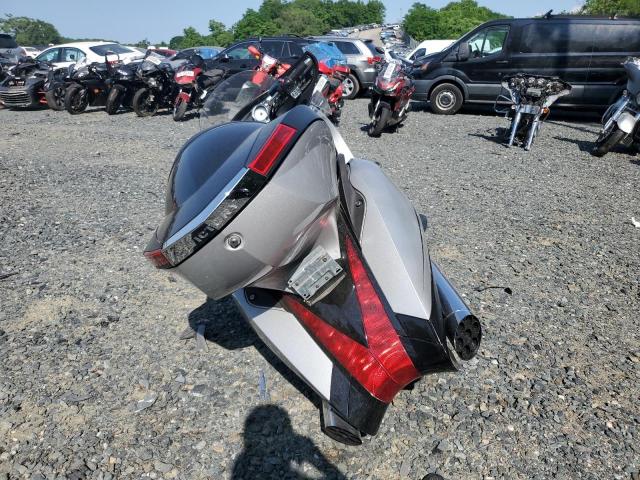 5VPSW36N5B3005547 - 2011 VICTORY MOTORCYCLES VISION TOUR Gümüş foto 4