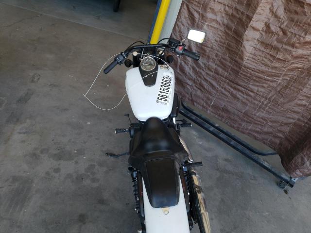 JH2RC5383LK100087 - 2020 HONDA VT750 C2B WHITE photo 8