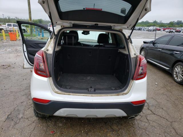 KL4CJCSB5JB556928 - 2018 BUICK ENCORE ESSENCE WHITE photo 6