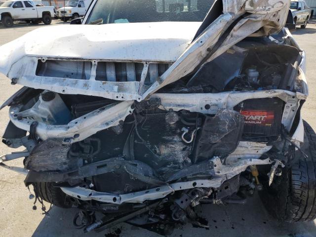 5TFUY5F15HX626797 - 2017 TOYOTA TUNDRA DOUBLE CAB SR/SR5 WHITE photo 11