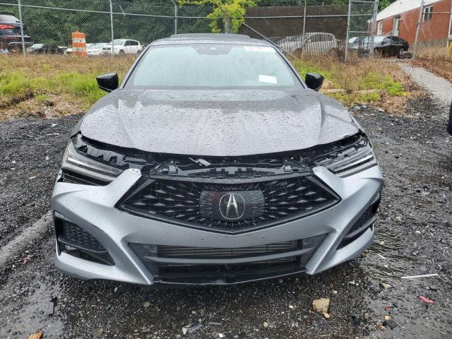 19UUB6F56MA009384 - 2021 ACURA TLX TECH A GRAY photo 5