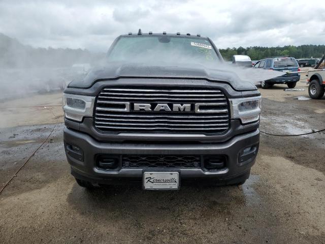 3C6UR5FJ0NG371982 - 2022 RAM 2500 LARAMIE GRAY photo 5