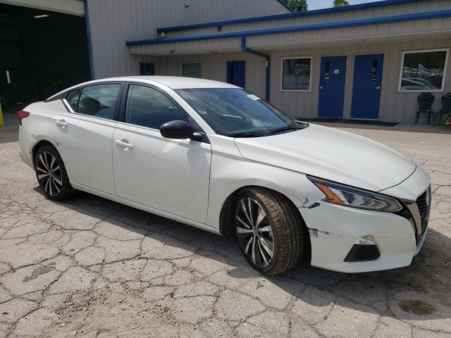 1N4BL4CV0NN303312 - 2022 NISSAN ALTIMA SR WHITE photo 4