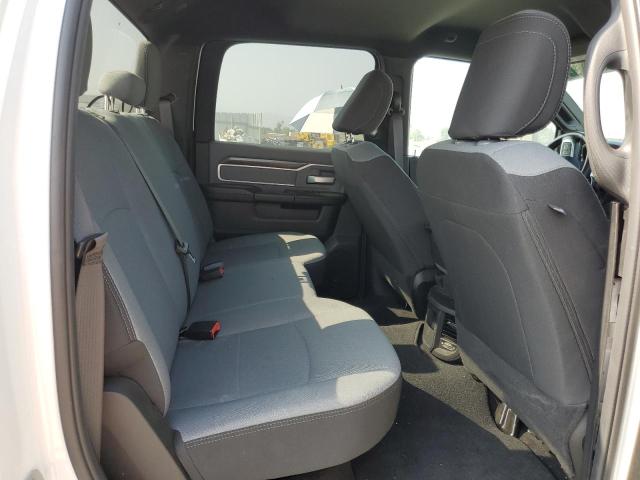 3C6UR5DL1NG123888 - 2022 RAM 2500 BIG HORN/LONE STAR WHITE photo 10