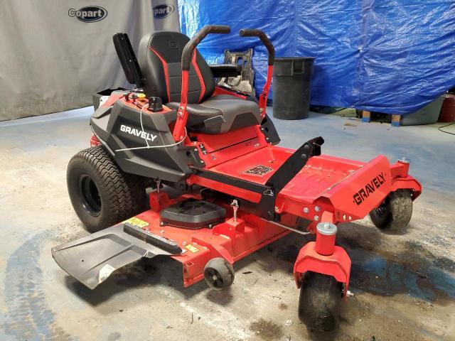 00000000000090301 - 2022 GRAV MOWER RED photo 1