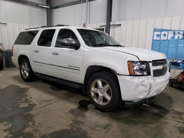 1GNUKKE37AR248745 - 2010 CHEVROLET SUBURBAN K1500 LTZ WHITE photo 4