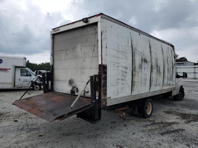 1GB6G5BG1C1170559 - 2012 CHEVROLET EXPRESS G4 WHITE photo 4