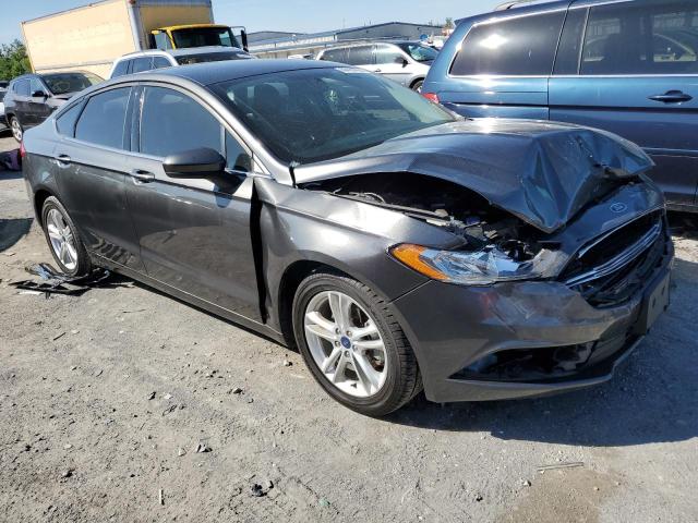 3FA6P0H79JR192761 - 2018 FORD FUSION SE GRAY photo 4