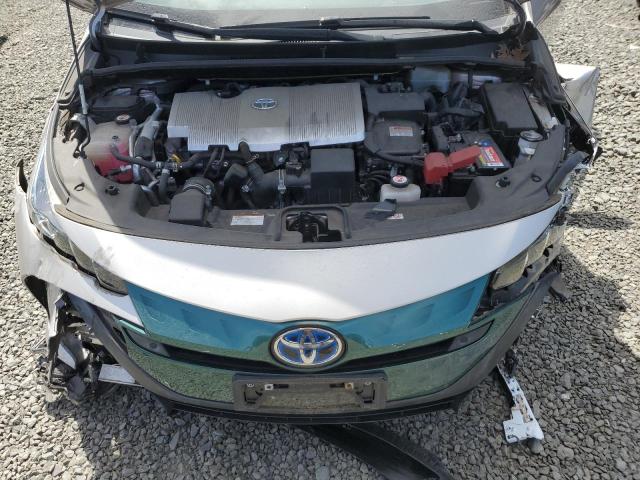 JTDKARFP0H3060255 - 2017 TOYOTA PRIUS PRIM 银色 照片 11