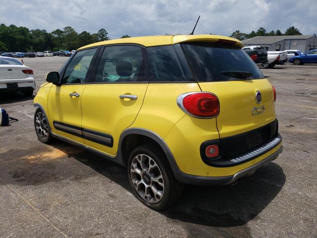 ZFBCFADH5EZ022597 - 2014 FIAT 500L TREKKING YELLOW photo 2