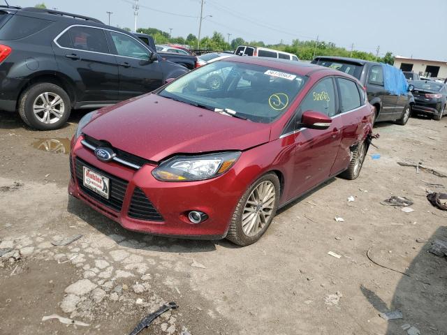 1FADP3N20DL199800 - 2013 FORD FOCUS TITANIUM RED photo 1