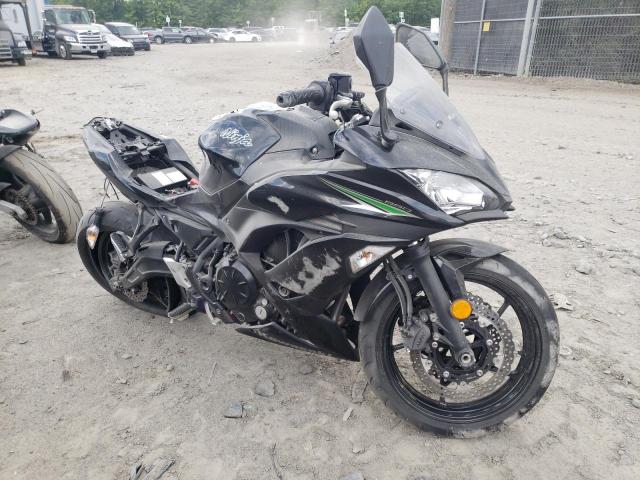 JKAEXEJ13HDA01408 - 2017 KAWASAKI EX650 J შავი ფოტო 1