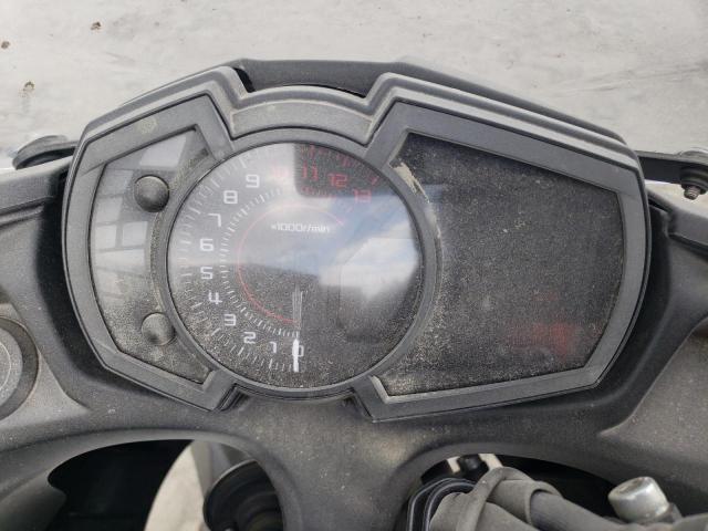 JKAEXEJ13HDA01408 - 2017 KAWASAKI EX650 J შავი ფოტო 8