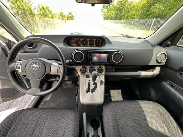 JTLKE50EX81048683 - 2008 TOYOTA SCION XB 银色 照片 9