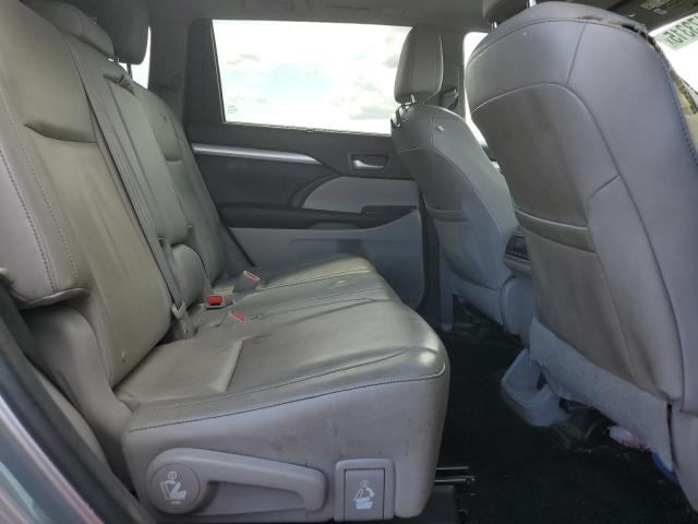 5TDJKRFH7GS243683 - 2016 TOYOTA HIGHLANDER XLE SILVER photo 11