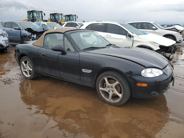 JM1NB353X30304056 - 2003 MAZDA MX-5 MIATA BASE BLACK photo 4